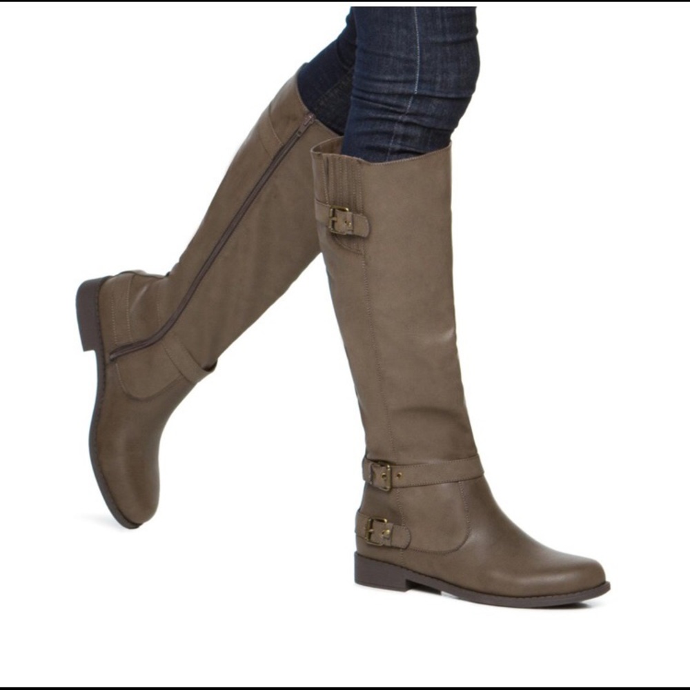 Tall Flat boots